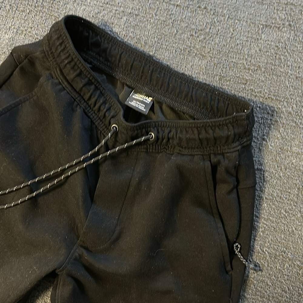 American Eagle , boys pants, great condition sweatpants, XS/ black , long